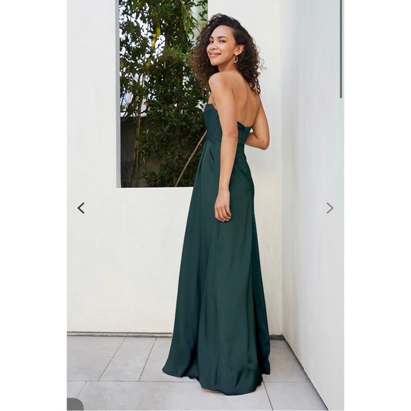 Stunning, emerald green, strapless bridesmaid dress! - Picture 5 of 5